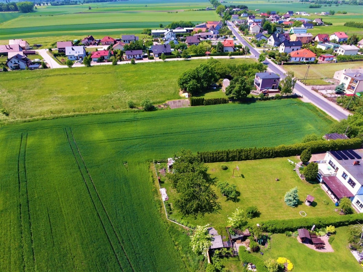 Działka  pokojowe na Sprzedaż