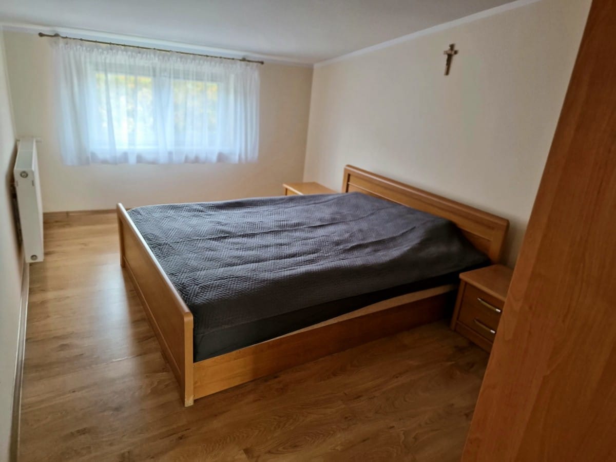 Mieszkanie 13 pokojowe na Sprzedaż
