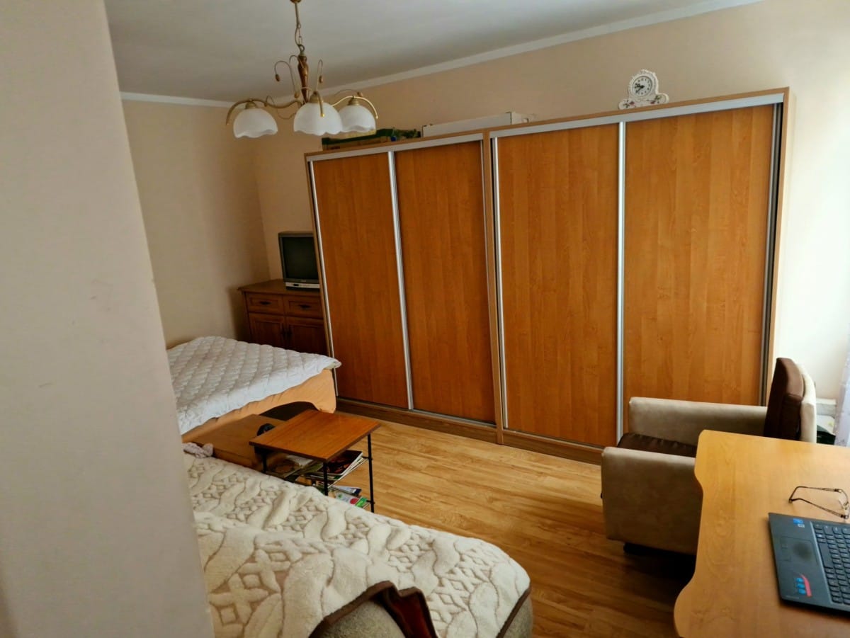 Mieszkanie 13 pokojowe na Sprzedaż