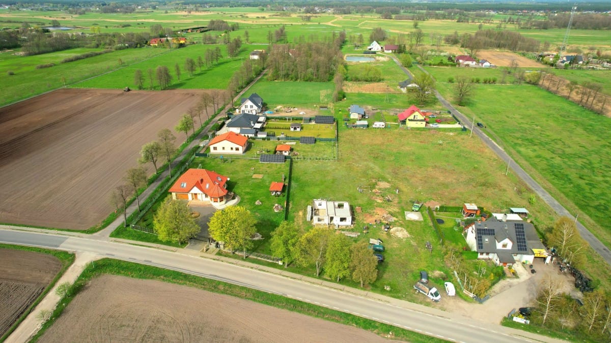 Działka  pokojowe na Sprzedaż