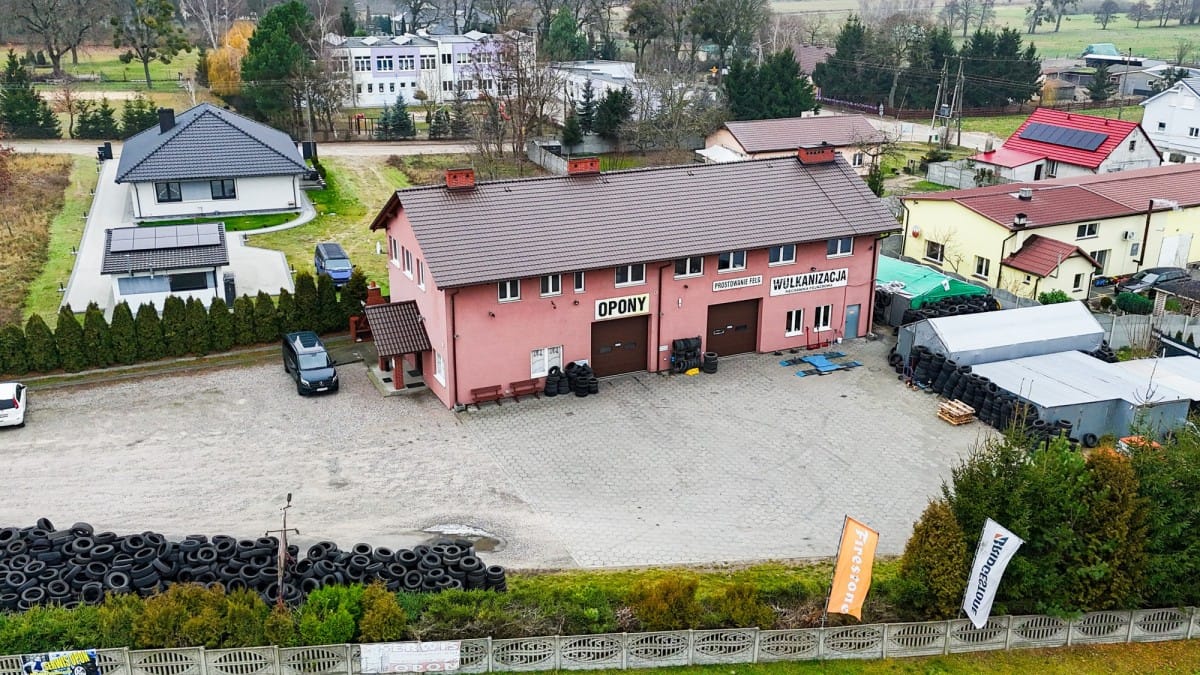 Lokal użytkowy  pokojowe na Sprzedaż