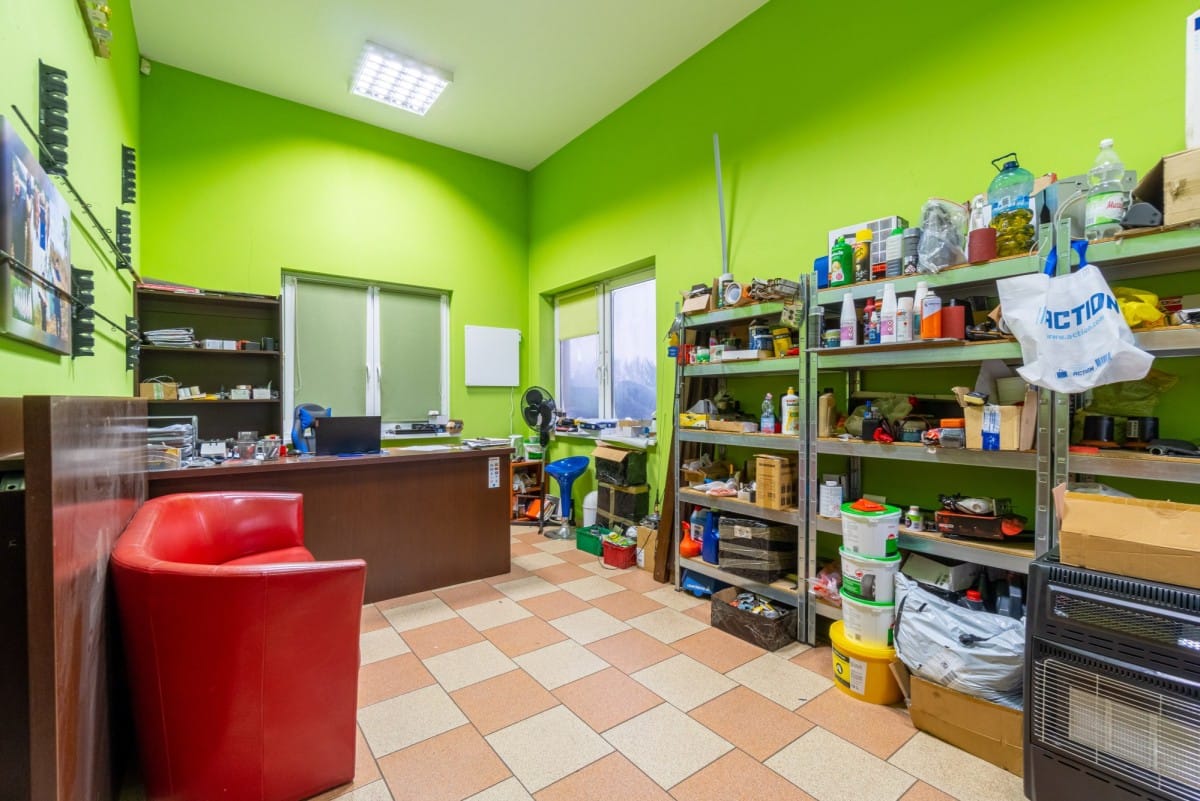 Lokal użytkowy  pokojowe na Sprzedaż