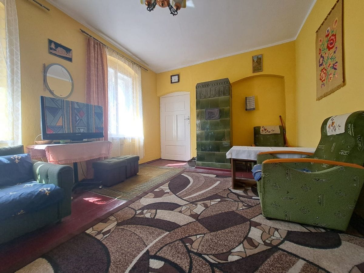 Dom 5 pokojowe na Sprzedaż