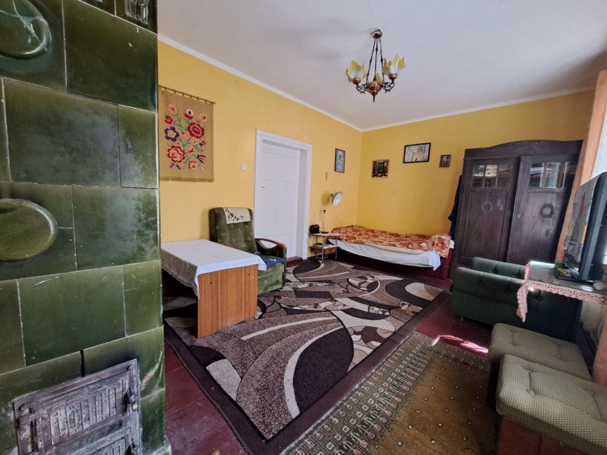 Dom 5 pokojowe na Sprzedaż