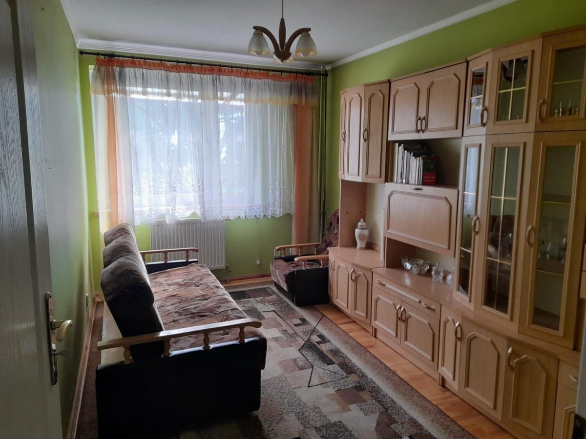 Dom 5 pokojowe na Sprzedaż