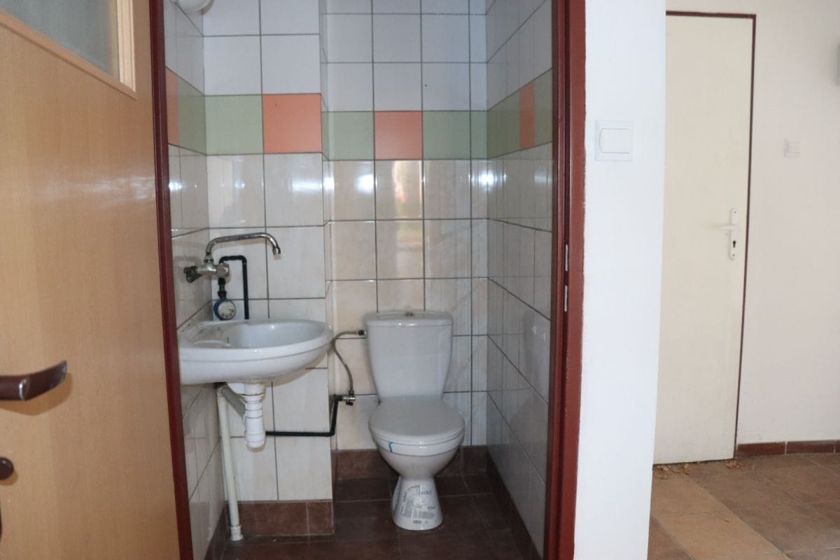 Lokal użytkowy  pokojowe na Wynajem