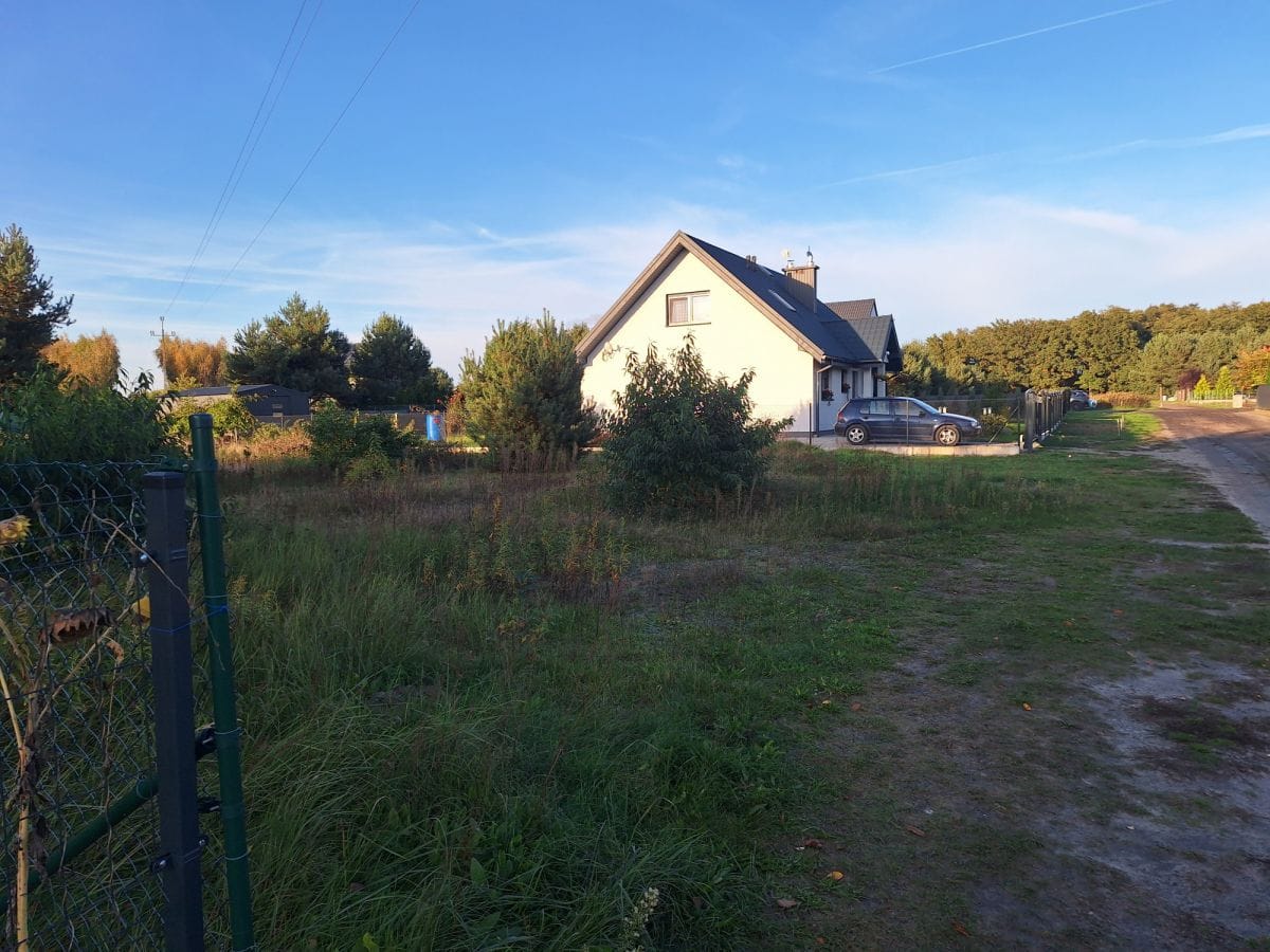 Działka  pokojowe na Sprzedaż