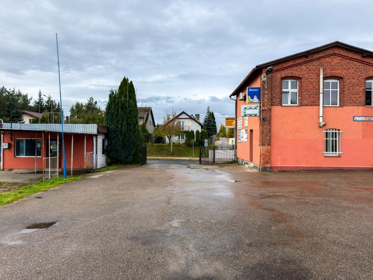 Lokal użytkowy  pokojowe na Sprzedaż