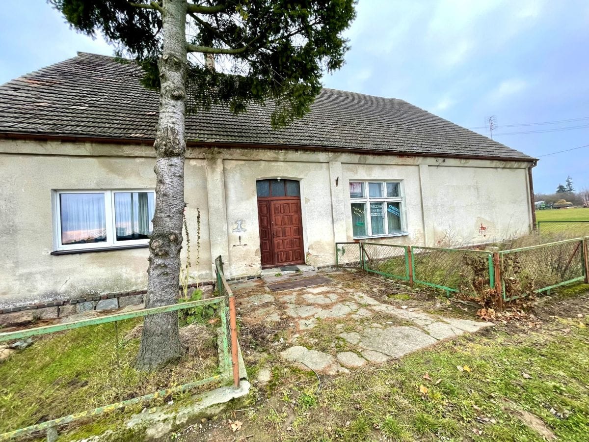 Dom 5 pokojowe na Sprzedaż