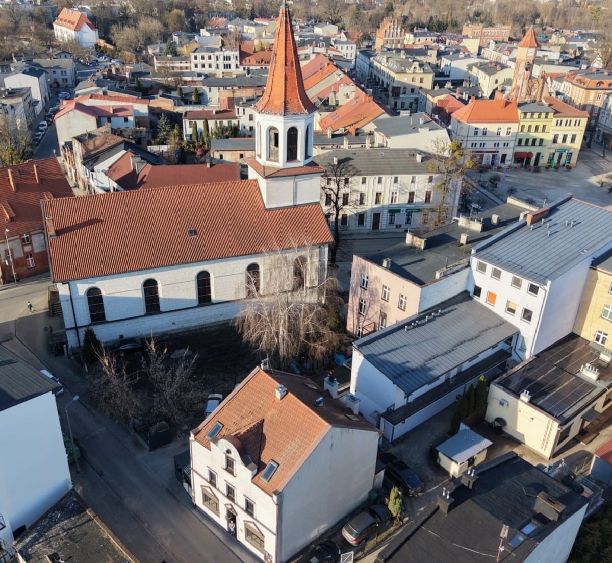 Dom 8 pokojowe na Sprzedaż