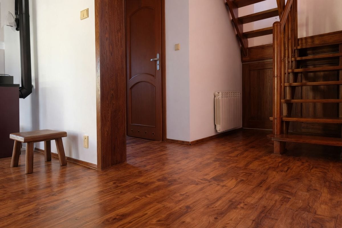 Dom 4 pokojowe na Sprzedaż