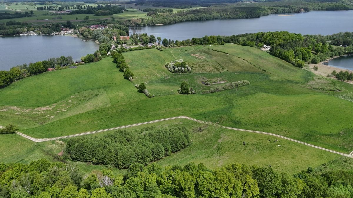 Działka  pokojowe na Sprzedaż