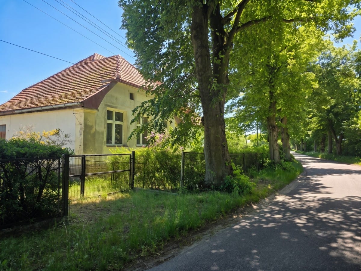 Lokal użytkowy  pokojowe na Sprzedaż