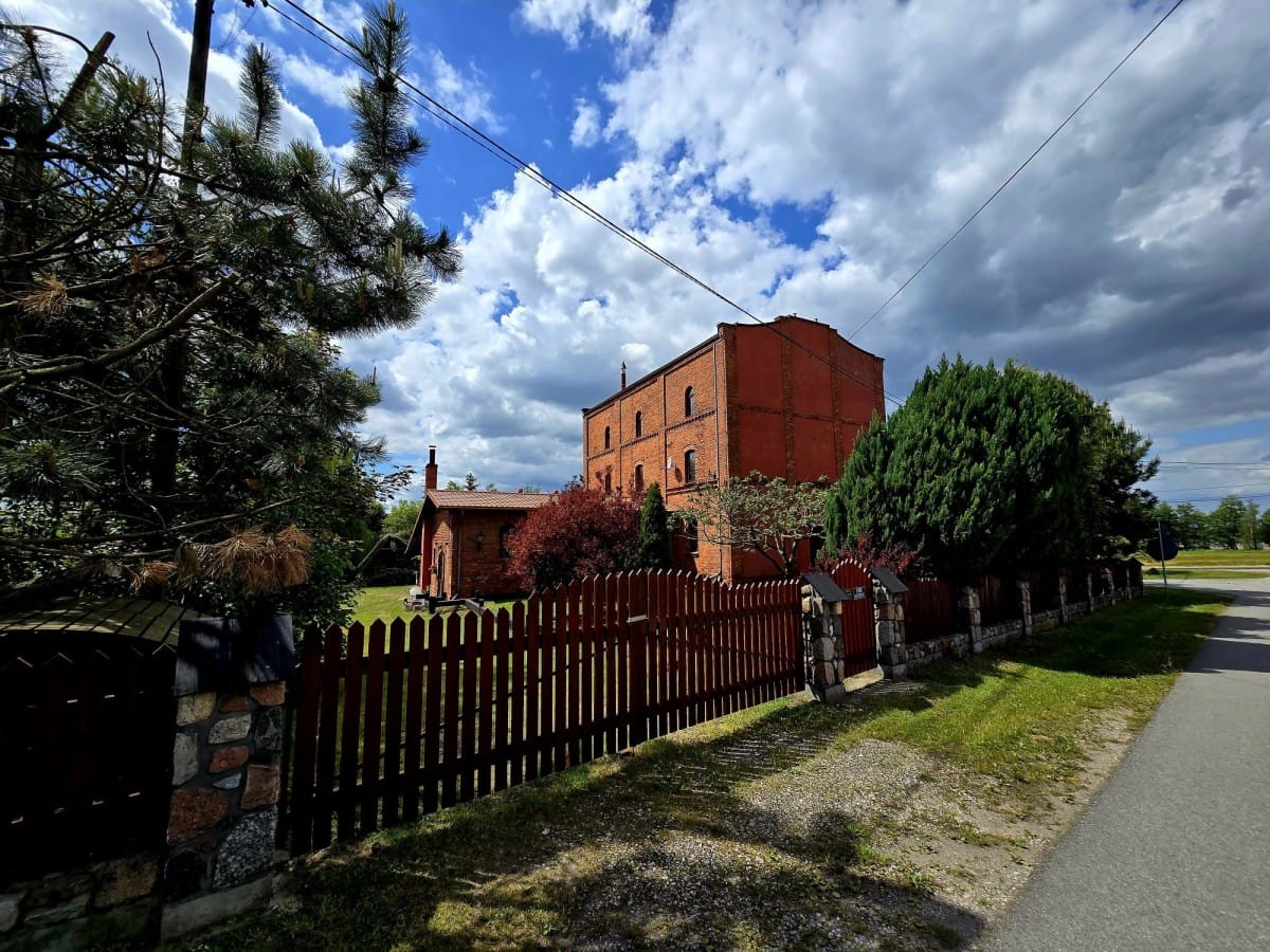 Lokal użytkowy  pokojowe na Sprzedaż