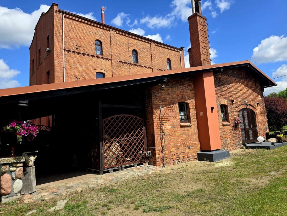 Lokal użytkowy  pokojowe na Sprzedaż