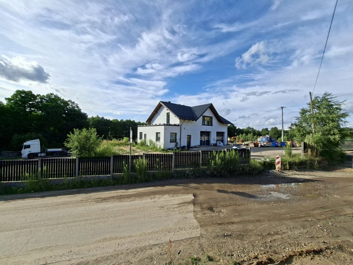 Lokal użytkowy  pokojowe na Sprzedaż