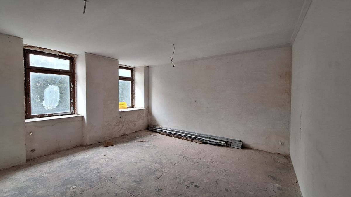 Lokal użytkowy  pokojowe na Sprzedaż