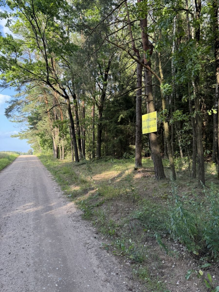 Działka  pokojowe na Sprzedaż