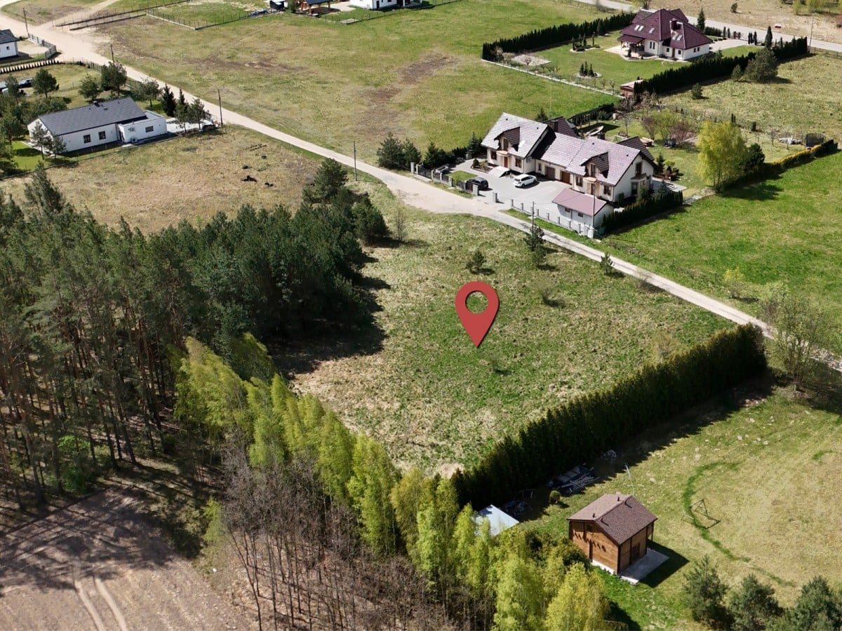 Działka  pokojowe na Sprzedaż