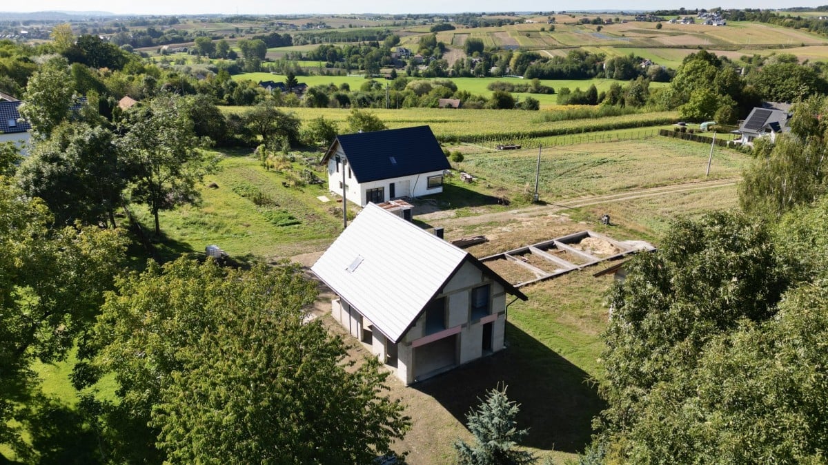 Dom  pokojowe na Sprzedaż