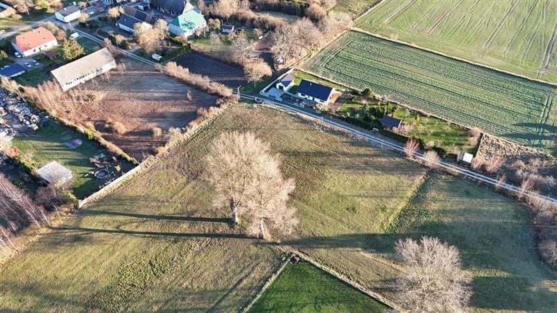 Działka  pokojowe na Sprzedaż