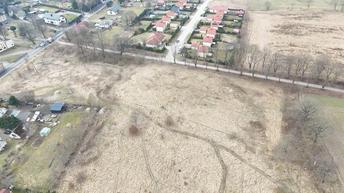 Działka  pokojowe na Sprzedaż