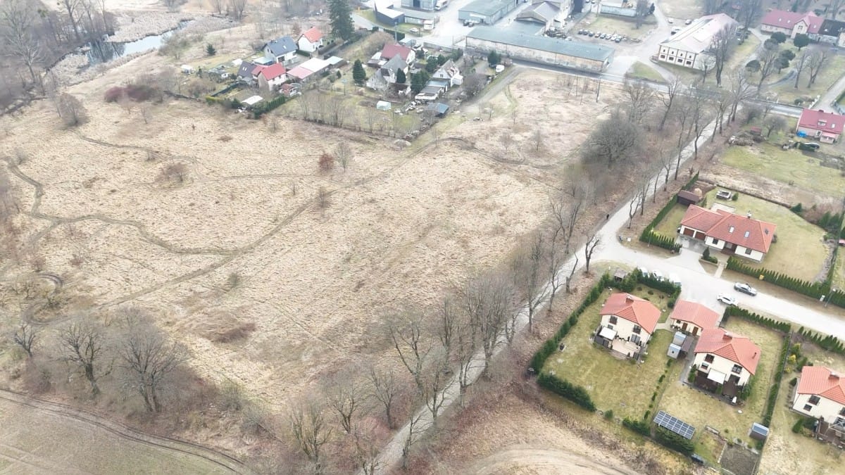 Działka  pokojowe na Sprzedaż