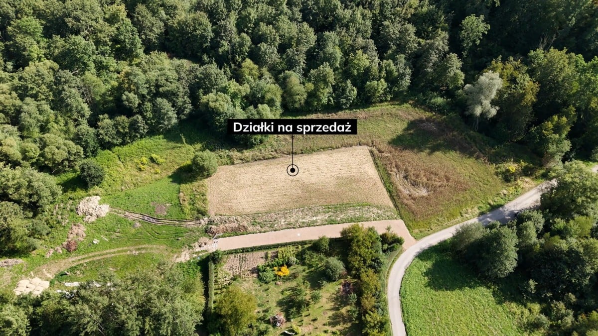 Działka  pokojowe na Sprzedaż