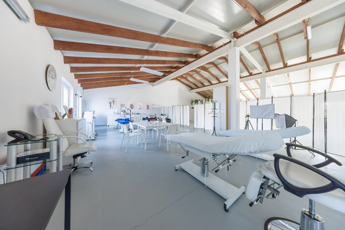 Lokal użytkowy  pokojowe na Wynajem