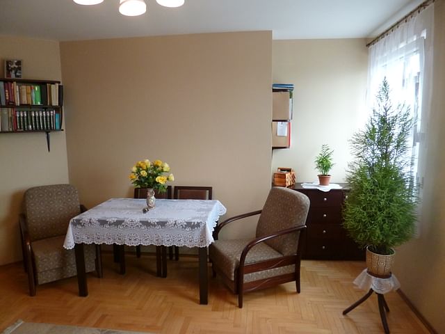 Mieszkanie 4 pokojowe na Sprzedaż
