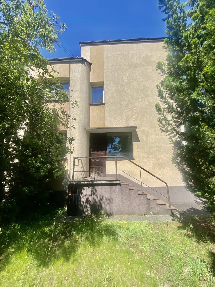 Dom 7 pokojowe na Sprzedaż