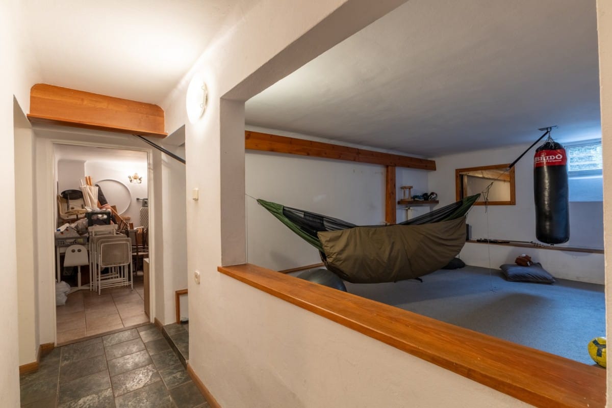 Mieszkanie 4 pokojowe na Sprzedaż