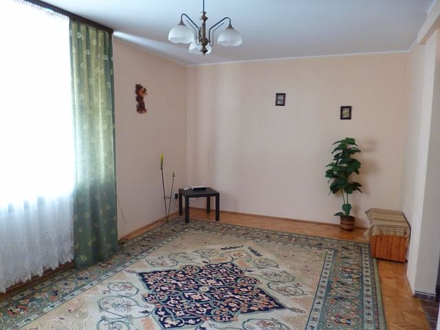 Mieszkanie 5 pokojowe na Sprzedaż