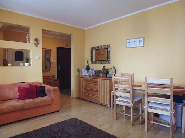 Mieszkanie 3 pokojowe na Sprzedaż