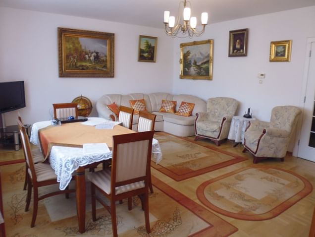 Mieszkanie 3 pokojowe na Sprzedaż