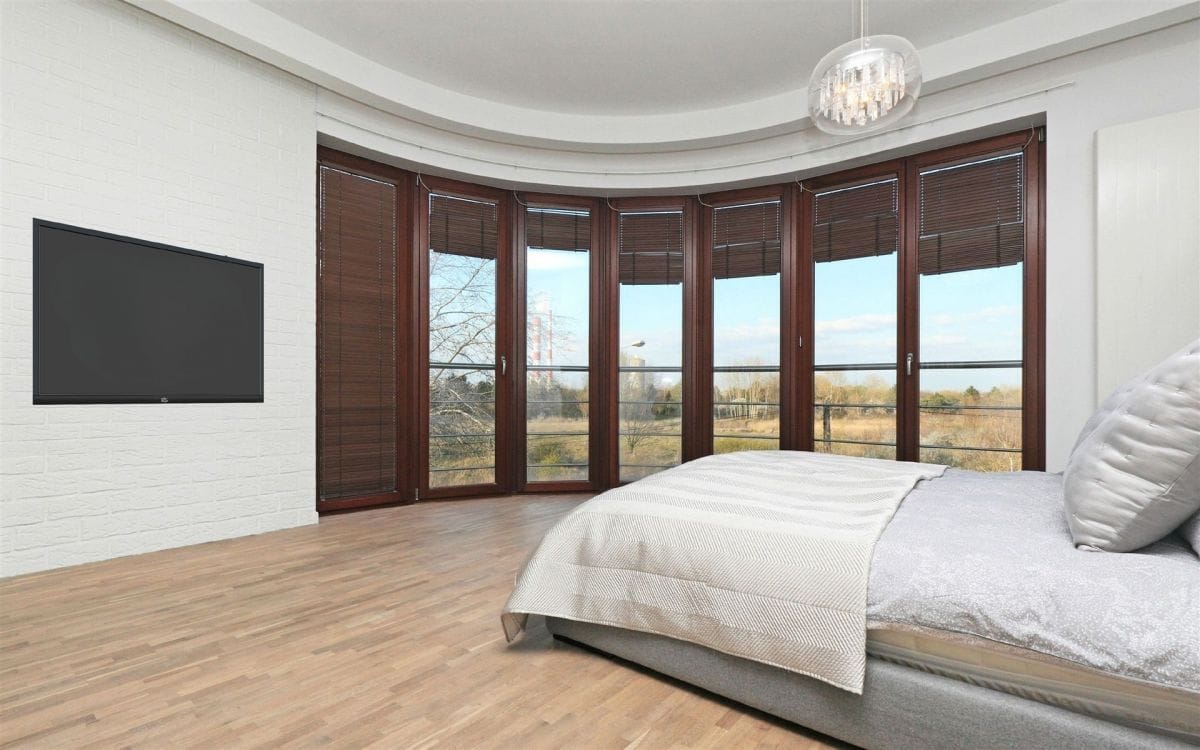 Dom 9 pokojowe na Sprzedaż