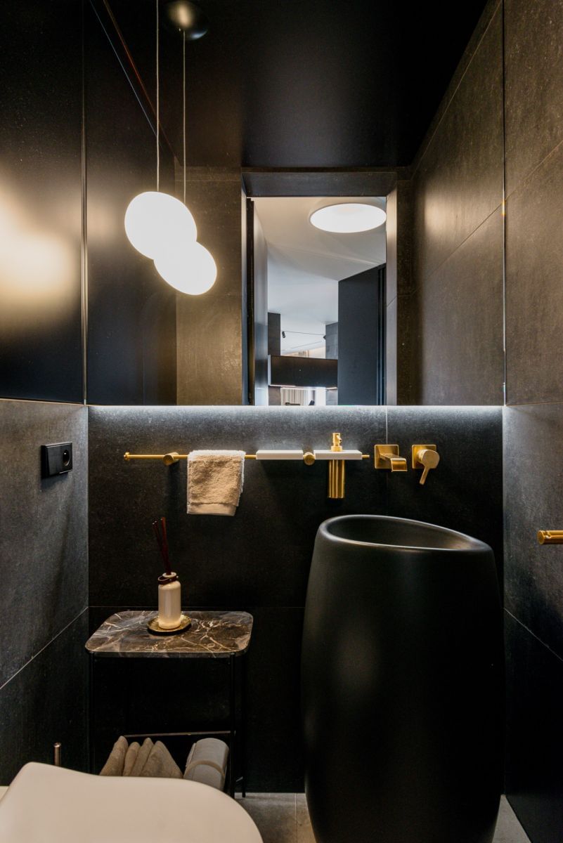 Mieszkanie 5 pokojowe na Sprzedaż