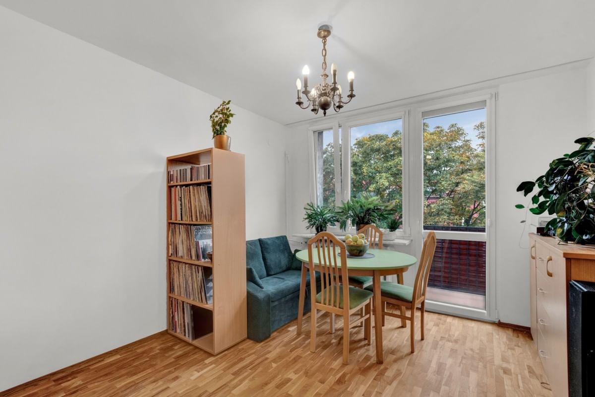 Mieszkanie 3 pokojowe na Sprzedaż