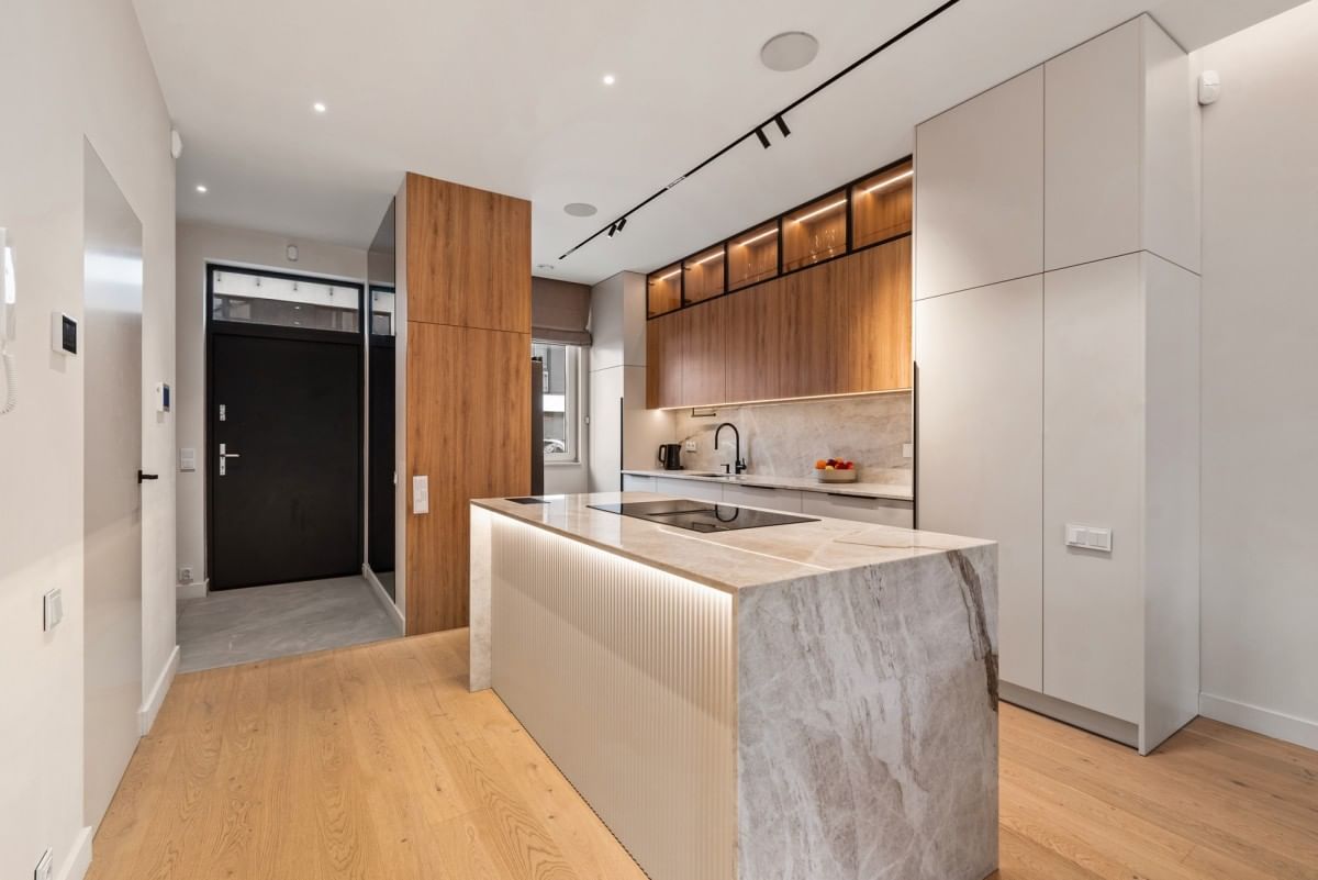 Dom 6 pokojowe na Sprzedaż