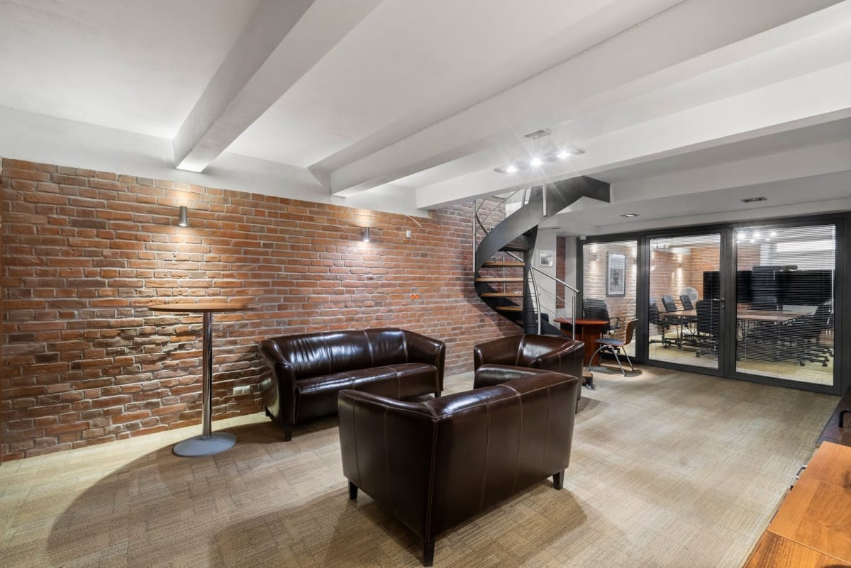 Lokal użytkowy  pokojowe na Wynajem