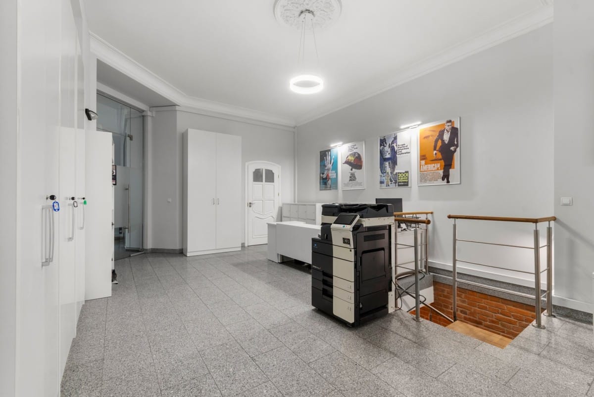 Lokal użytkowy  pokojowe na Wynajem