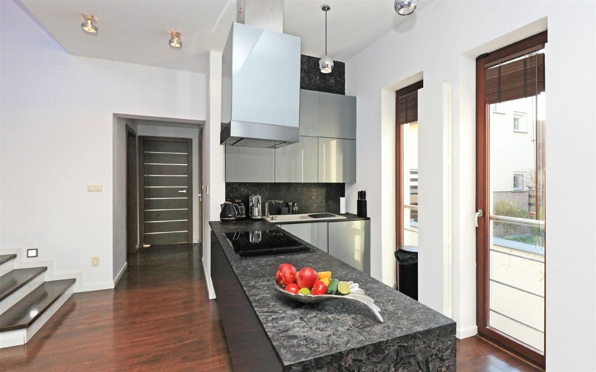 Dom 10 pokojowe na Wynajem