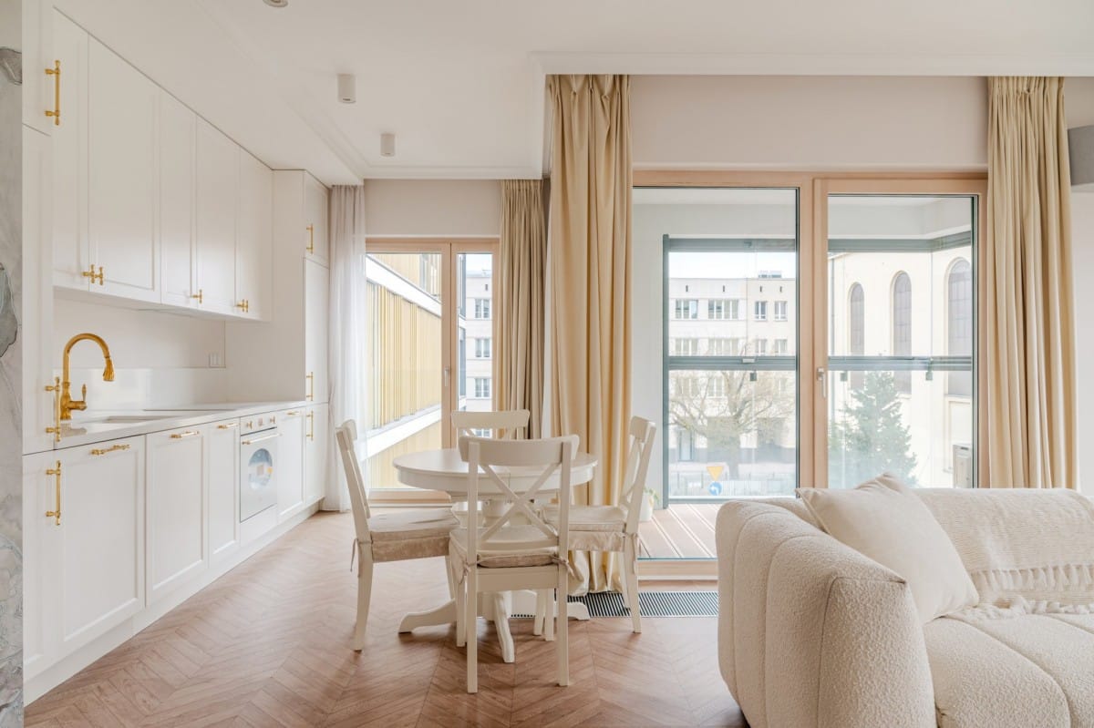 Mieszkanie 3 pokojowe na Sprzedaż