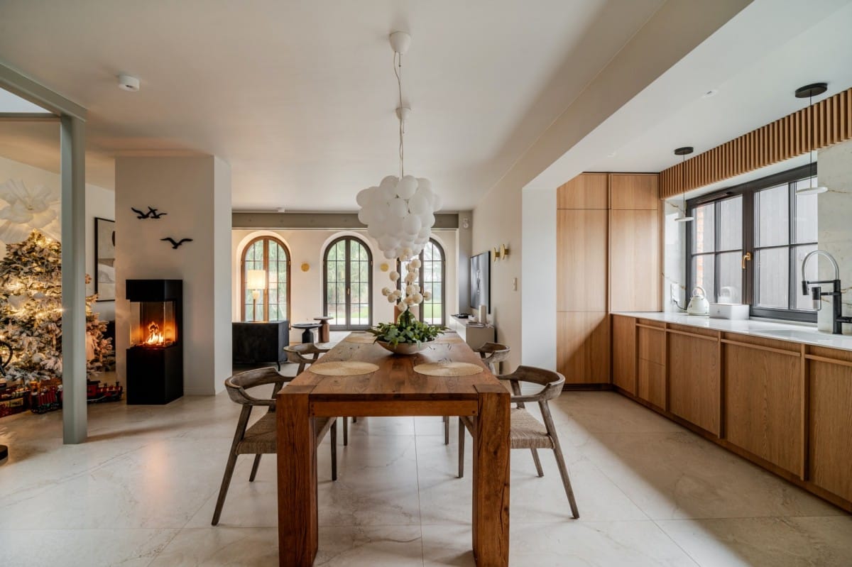 Dom 5 pokojowe na Sprzedaż