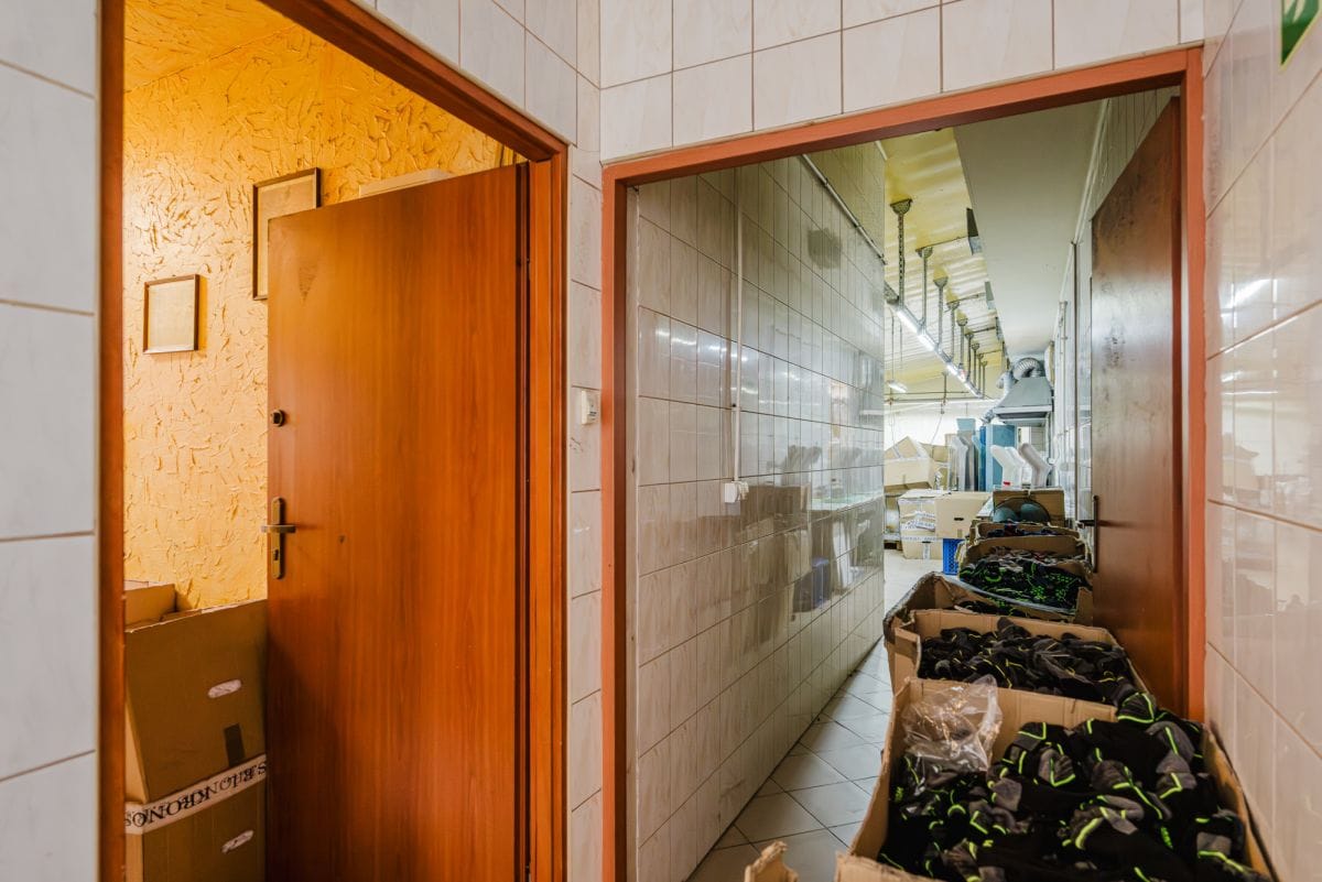 Lokal użytkowy  pokojowe na Sprzedaż