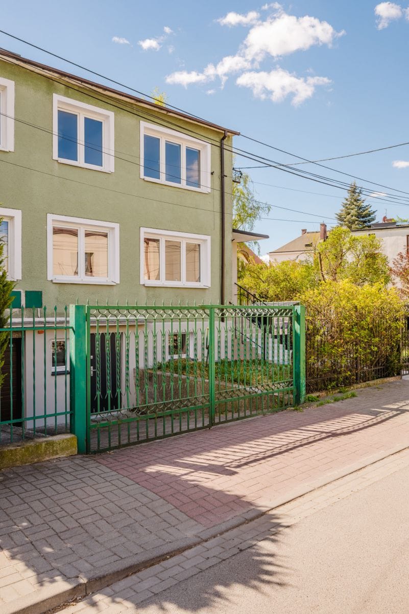 Lokal użytkowy  pokojowe na Wynajem