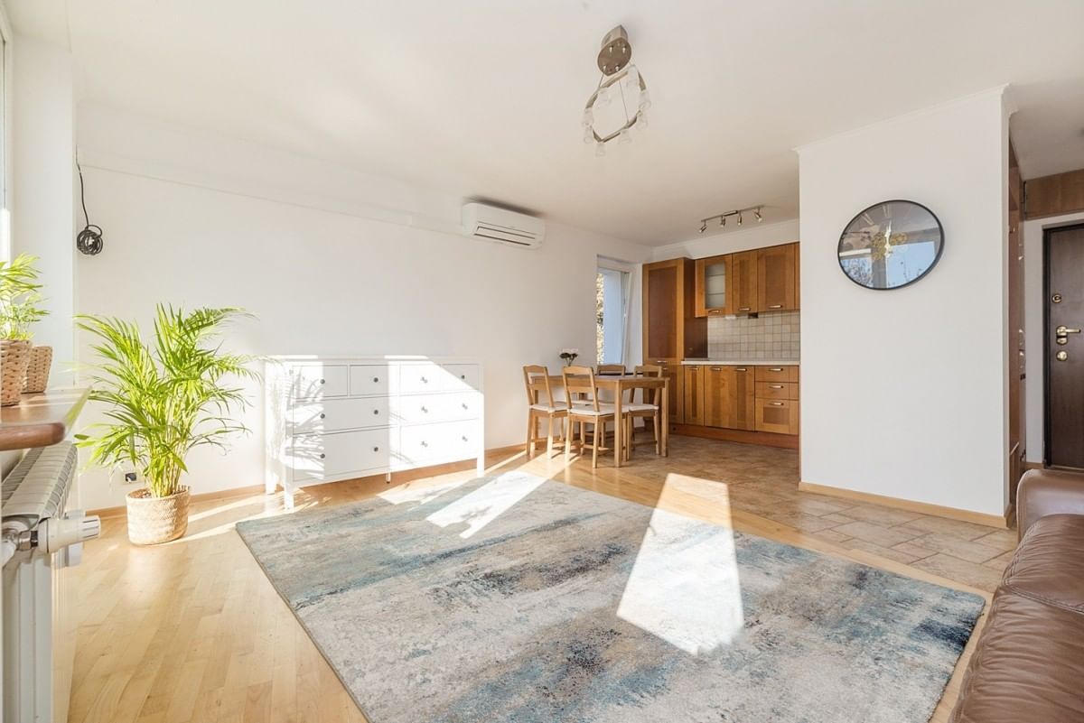 Mieszkanie 3 pokojowe na Sprzedaż