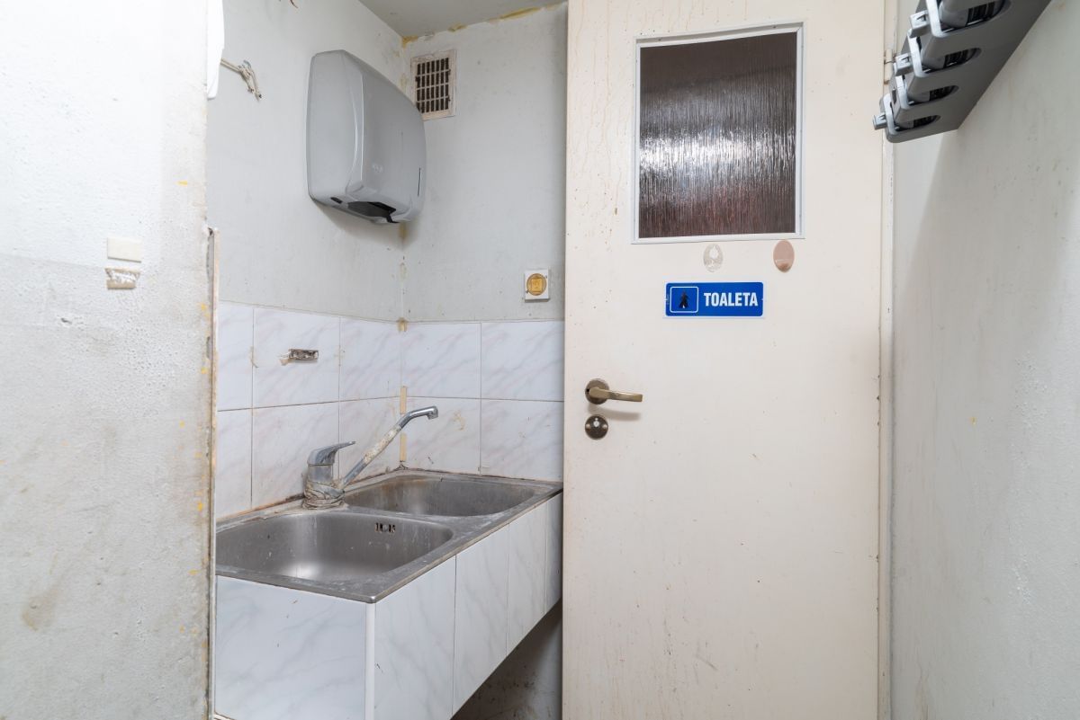 Lokal użytkowy  pokojowe na Wynajem