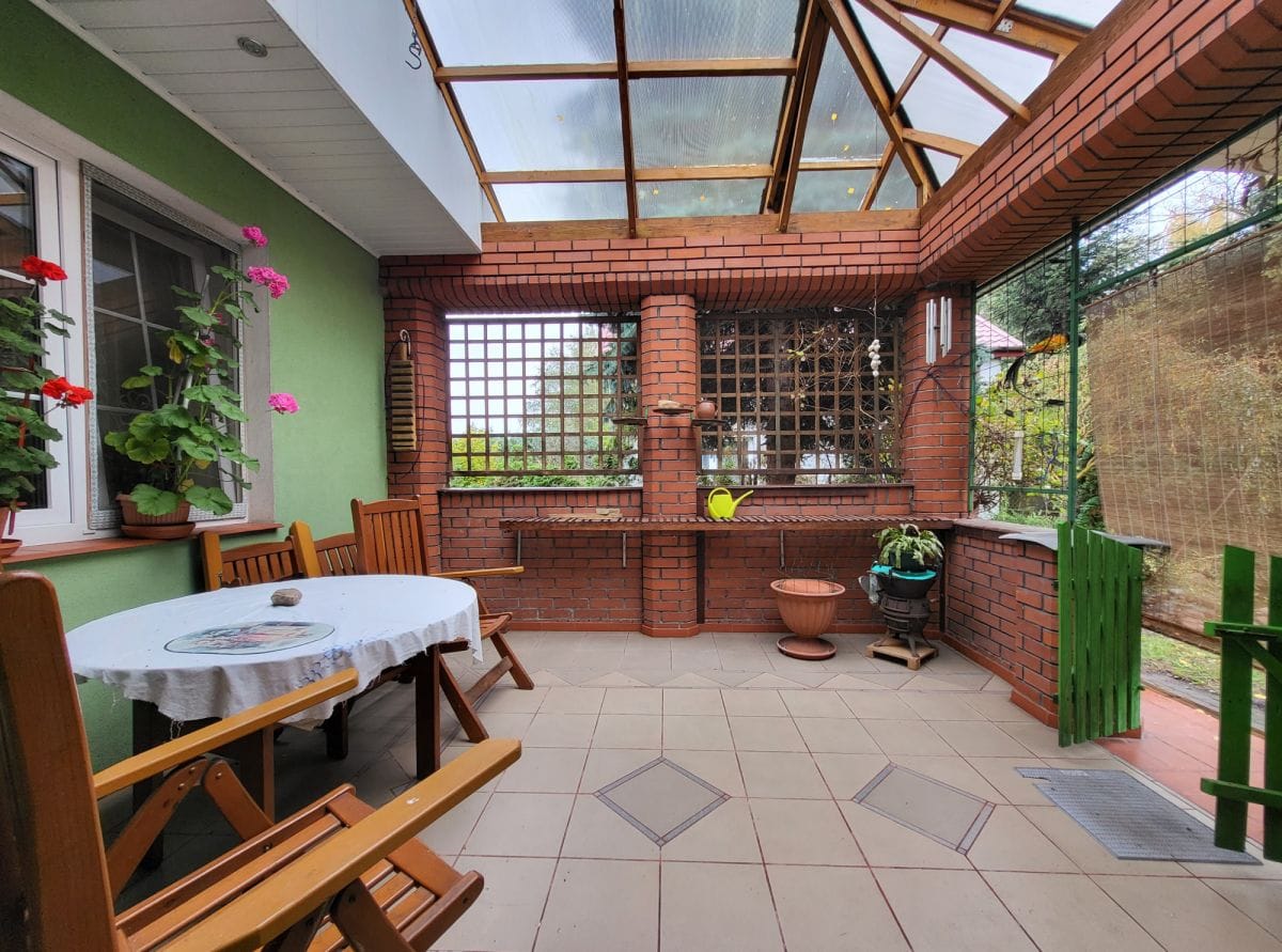 Dom 5 pokojowe na Sprzedaż