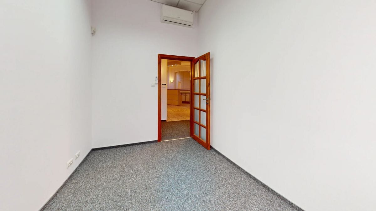 Lokal użytkowy  pokojowe na Wynajem